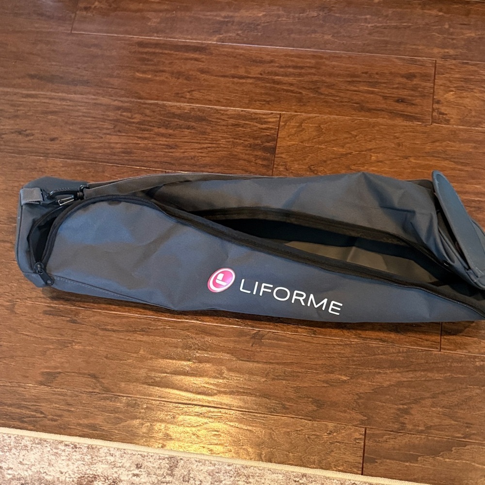 Liforme Gray Yoga Mat Bag